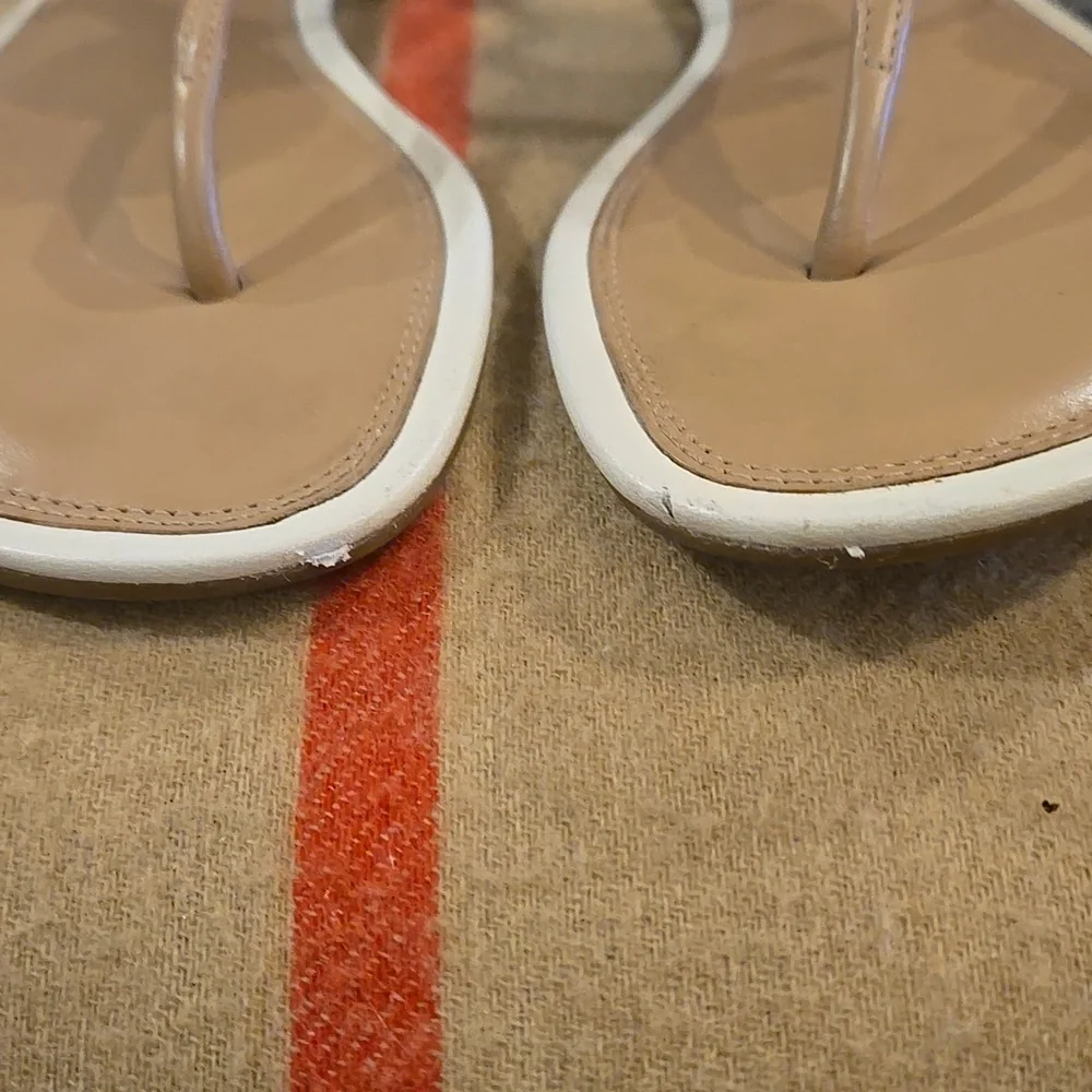 Tory Burch Miller Fringe T Strap Sandal  Sz 10M - Picture 7 of 7